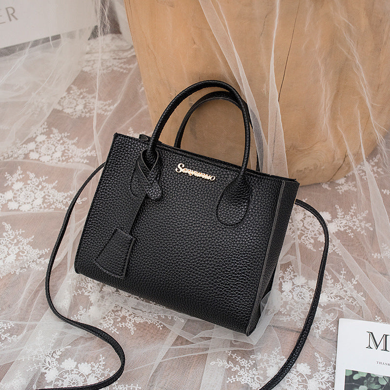 Stylish One-Shoulder Phone Bag