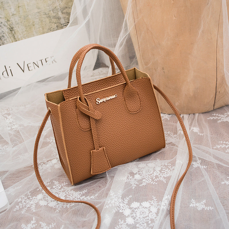 Stylish One-Shoulder Phone Bag