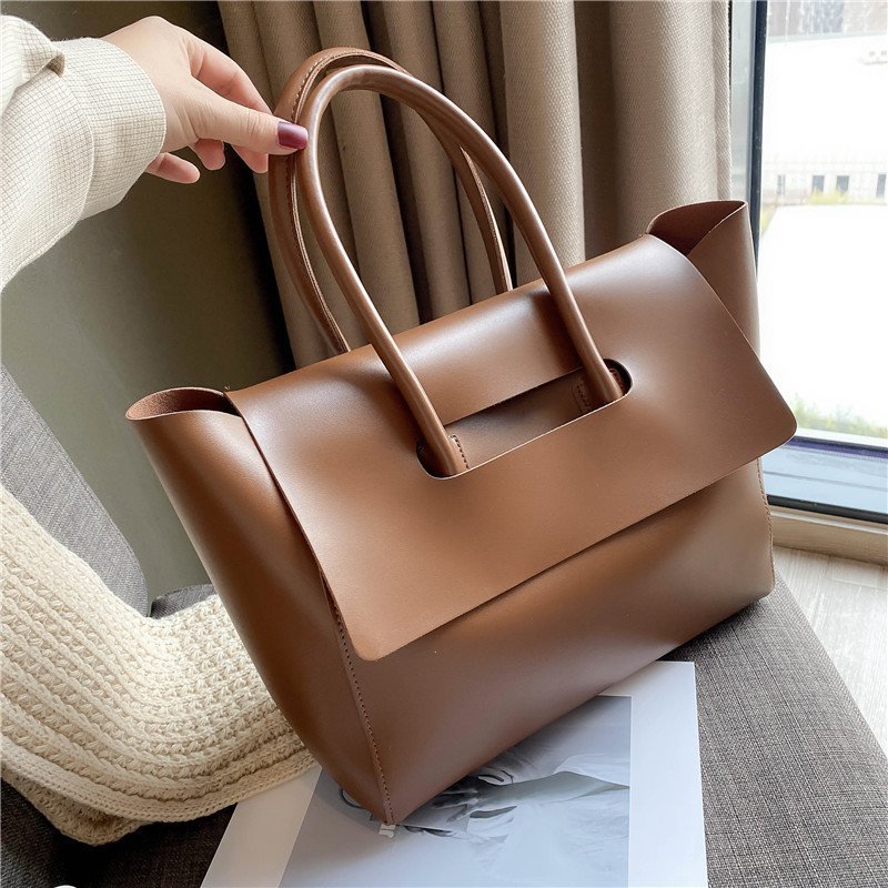 Women’s Retro Large Tote Bag